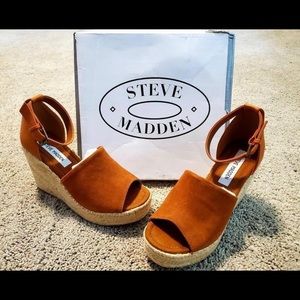 Sam Edelman wedges